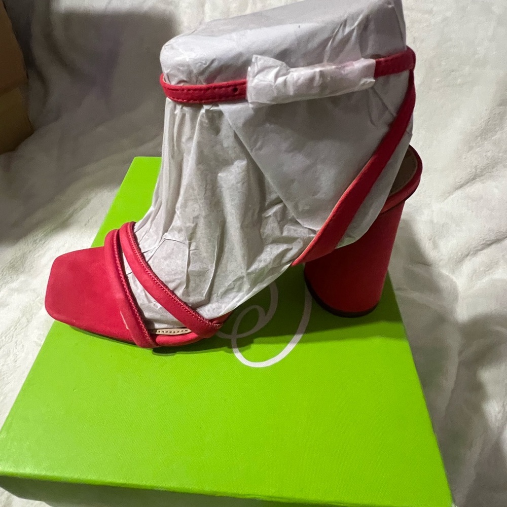 (Brand New In The Box) Sam Edelman Ultra Fuschia Suade Kia Ankle Strap Sandals